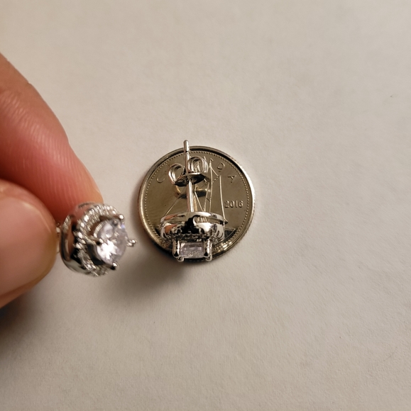 Silver Filled Stud Earrings Fashion Jewelry - Picture 3 of 5